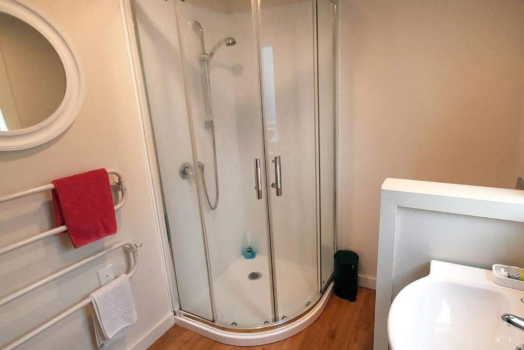 Riverlea Cottage - Cosy, Comfy, Quiet, Central Taumarunui Ngoại thất bức ảnh